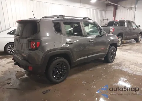 2018 Jeep Renegade Trailhawk 4X4 из США, поврежденный, VIN ZACCJBCB1JPH99981